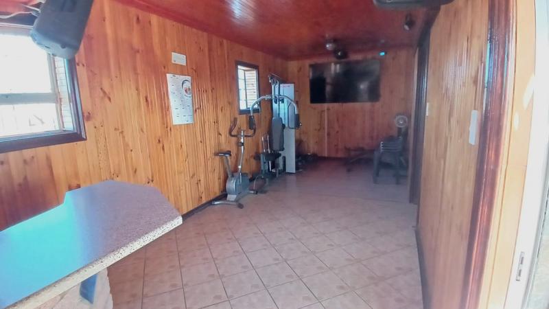 4 Bedroom Property for Sale in Highbury Western Cape